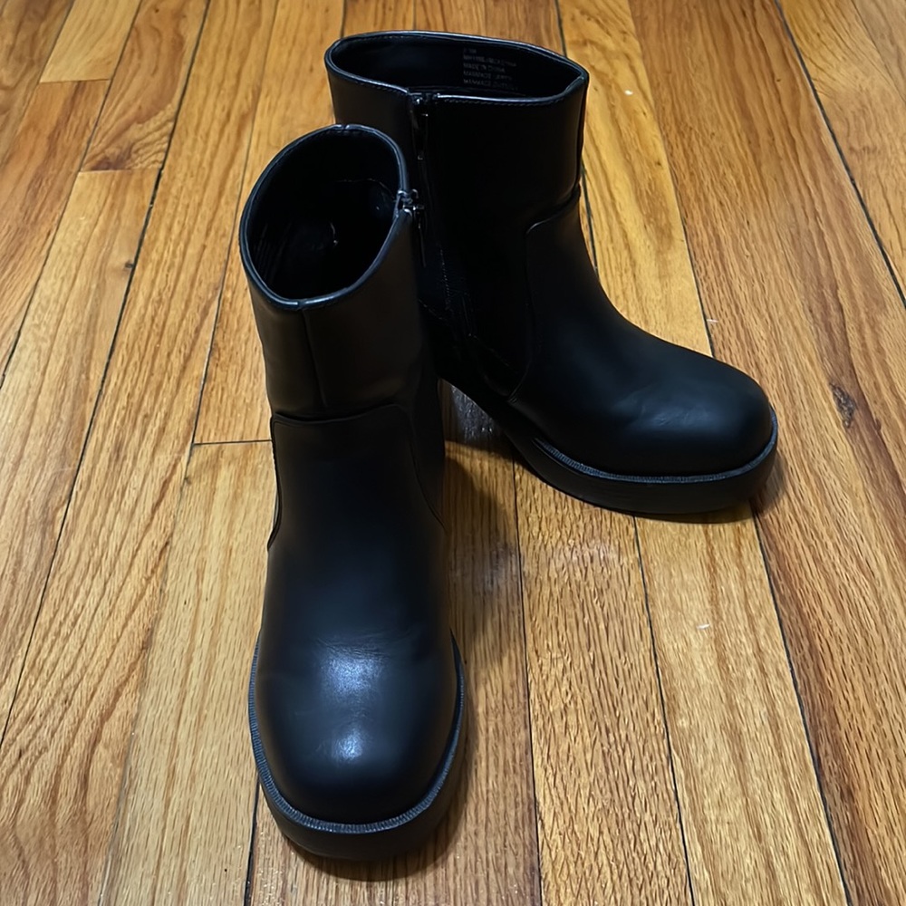 Women’s MIA heeled boots